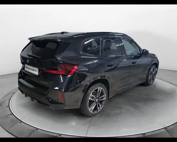 BMW X1 view 6