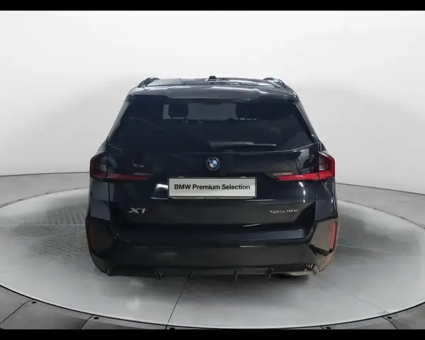BMW X1 view 7
