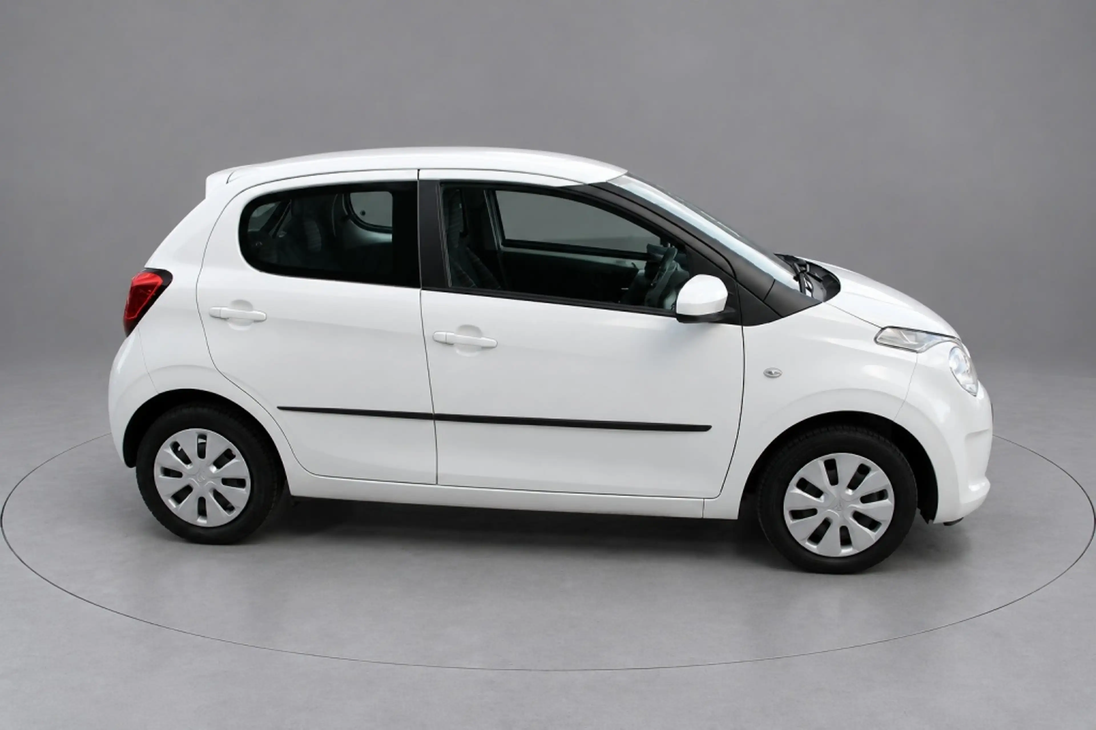 Citroen C1 1.0 e-VTi Feel — photo 4