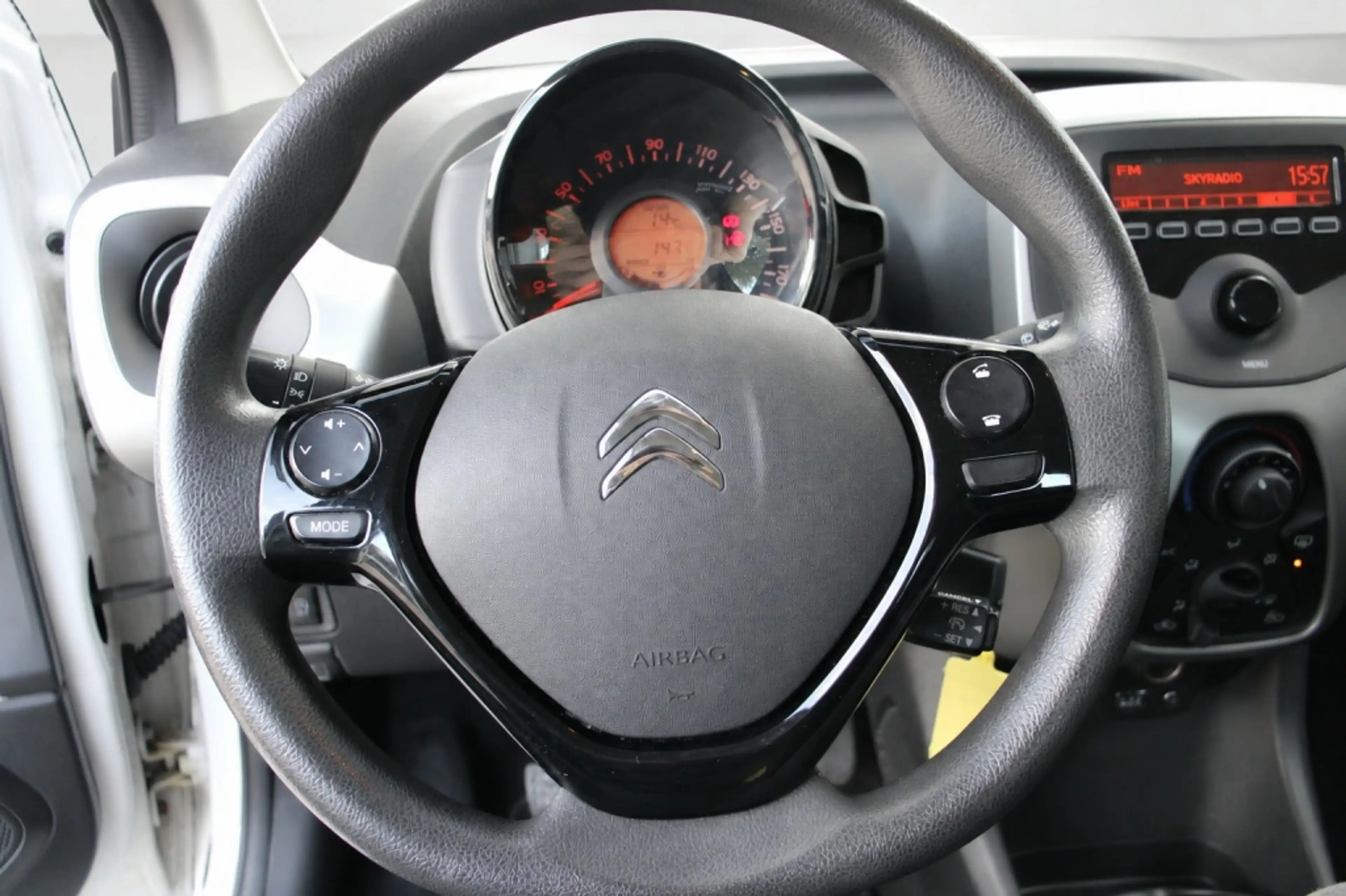Citroen C1 1.0 e-VTi Feel — photo 14