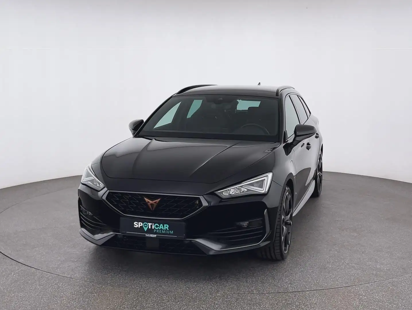 CUPRA Leon e-Hybrid 1.4 TSI*NAVI*SHZ*RFK*uvm Schwarz - 1