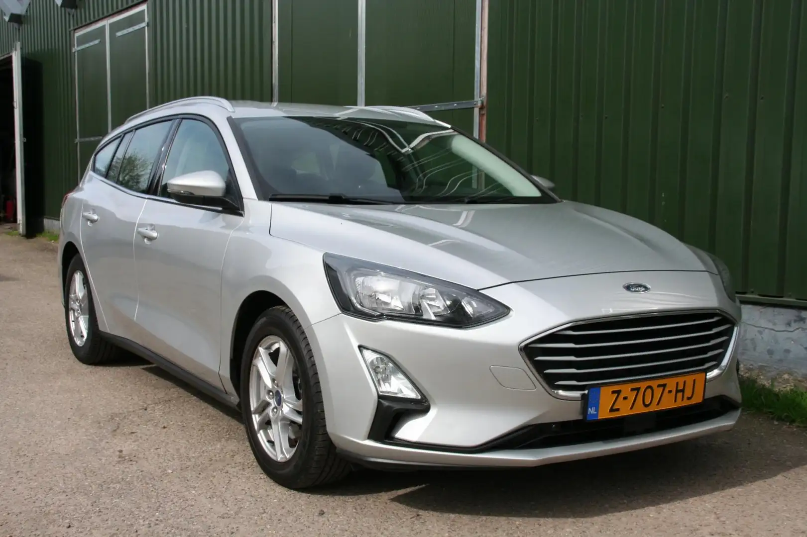 Ford Focus 1.0 EcoBoost Trend Edition Business, AIRCO, NAVIGA Silber - 2