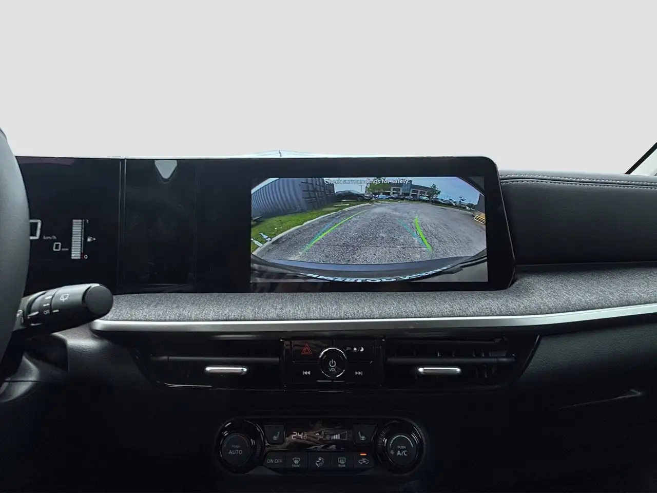 Nissan Kicks photo Nissan Kicks