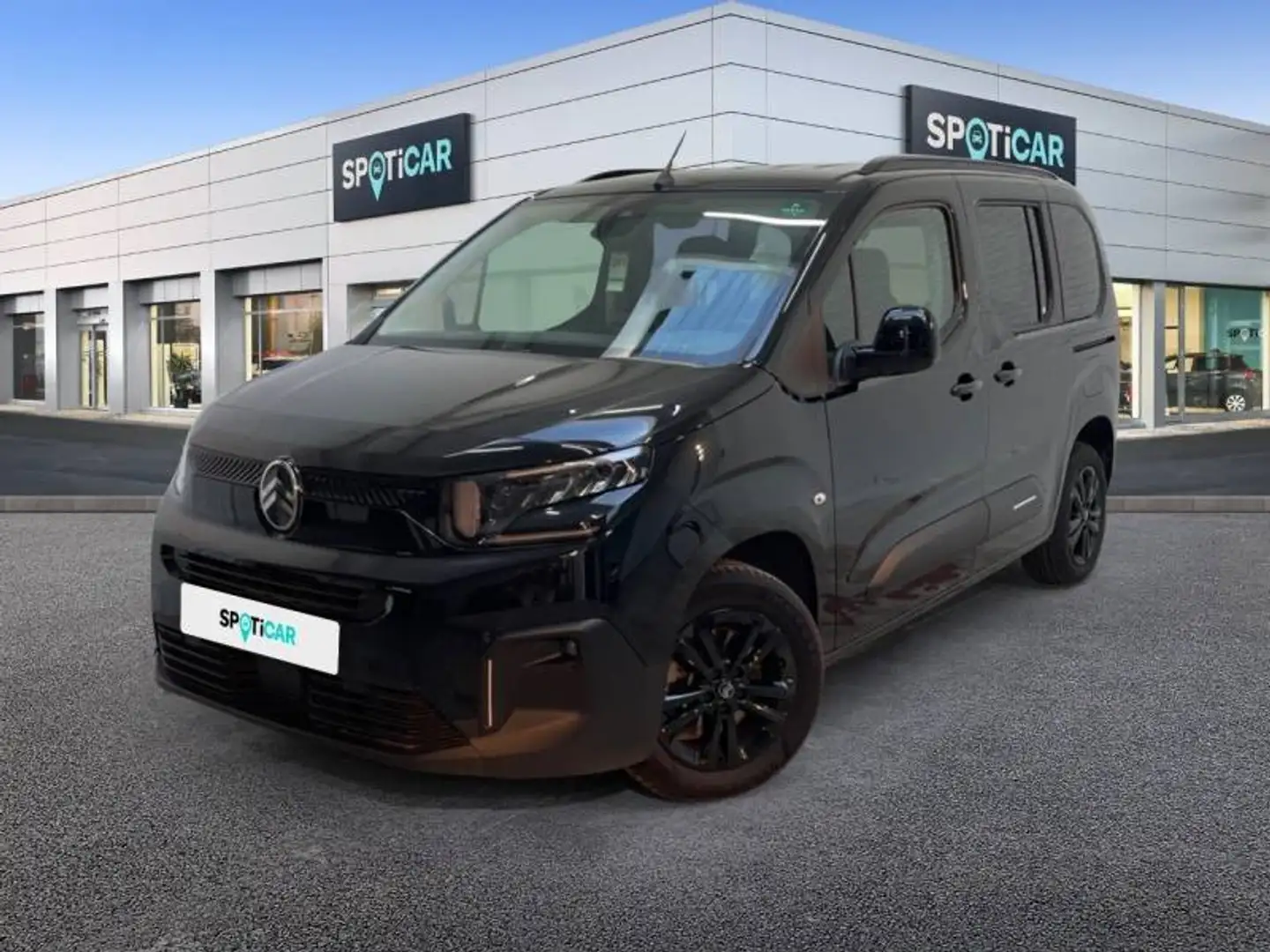 Citroen Berlingo 3 M 1.2 PT 110 S&S BVM6 PLUS Zwart - 1