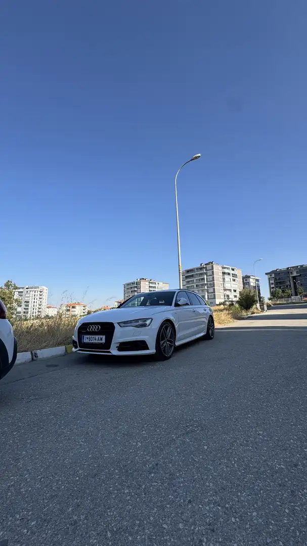 Audi A6 Avant 3,0 TDI clean Diesel Quattro Sport S-tronic - 2