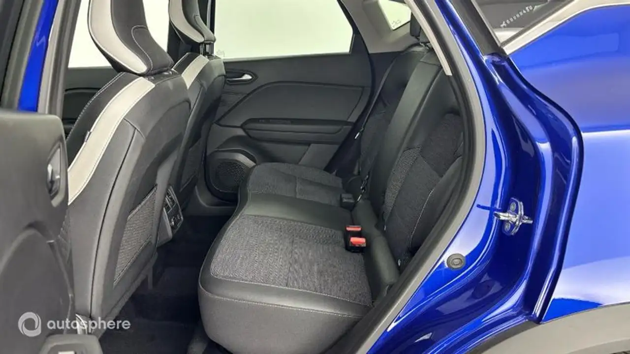 Renault Captur — photo 13