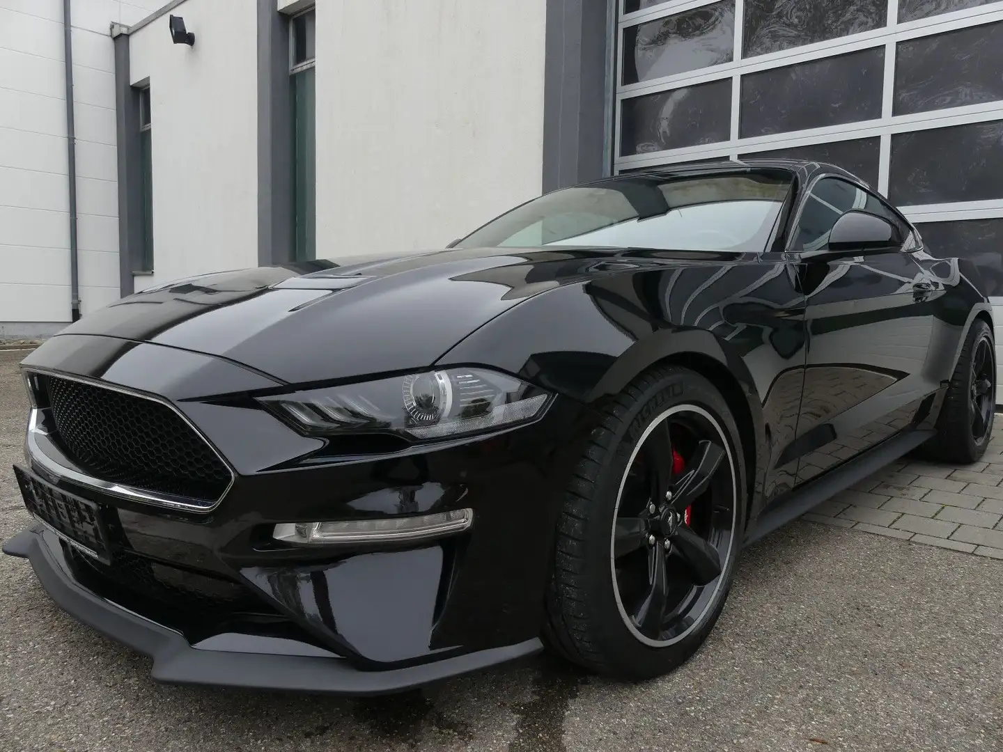 Ford Mustang Bullitt V8 Recaro/MagneRide/FGS/1.Hd Schwarz - 1