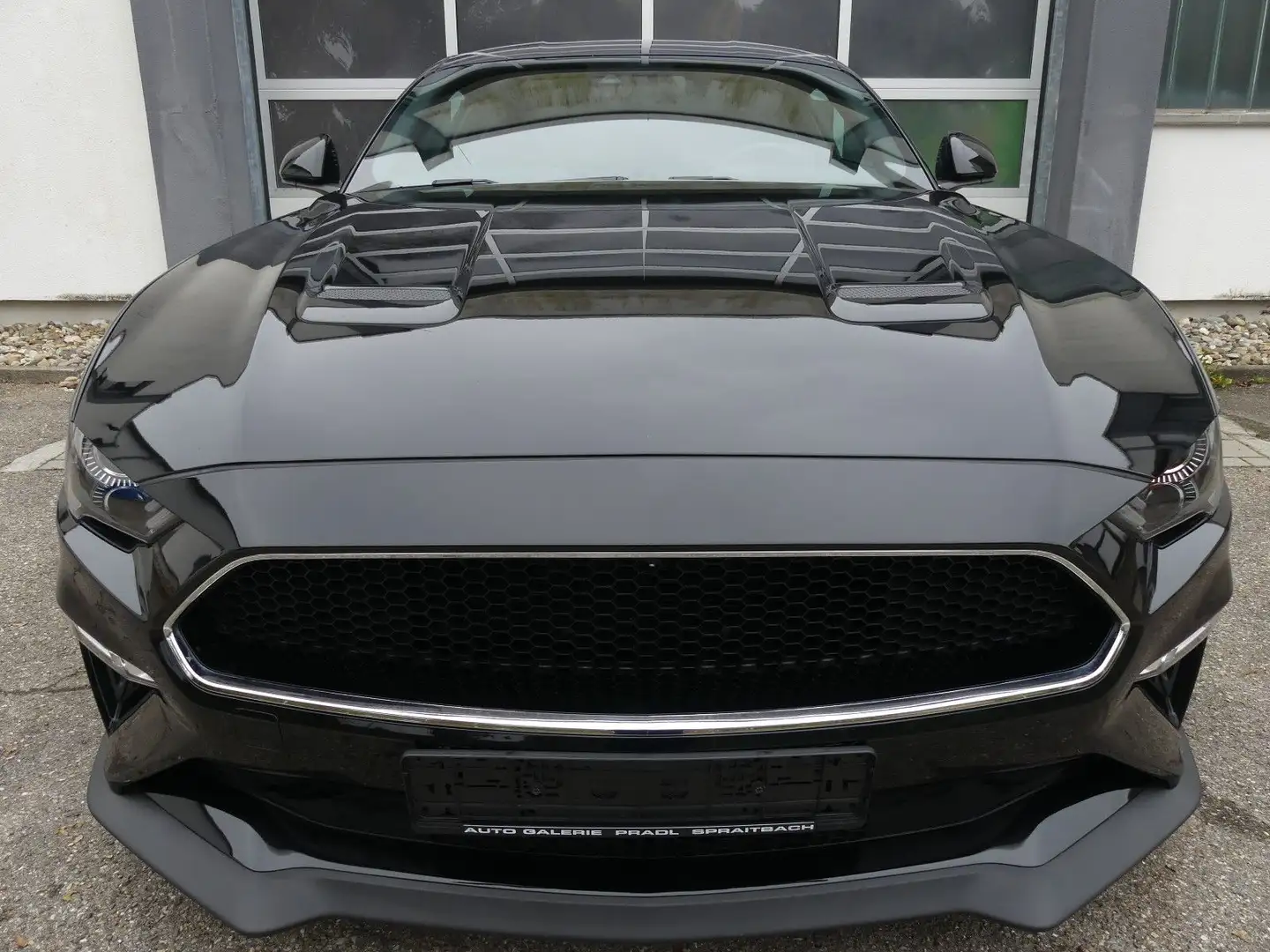 Ford Mustang Bullitt V8 Recaro/MagneRide/FGS/1.Hd Schwarz - 2
