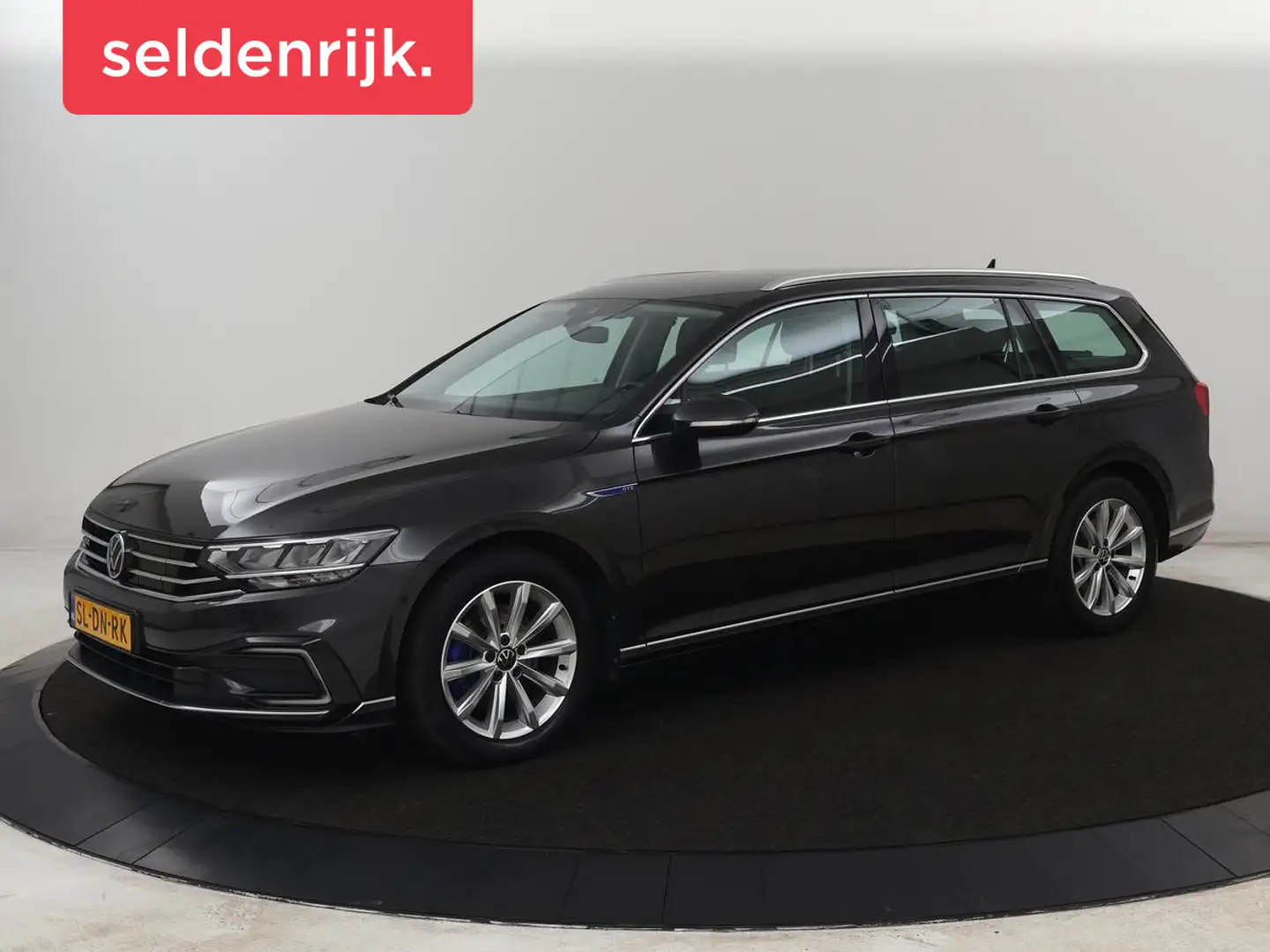 Volkswagen Passat Variant 1.4 TSI PHEV GTE | Stoelverwarming | Camera | Carp Grau - 1