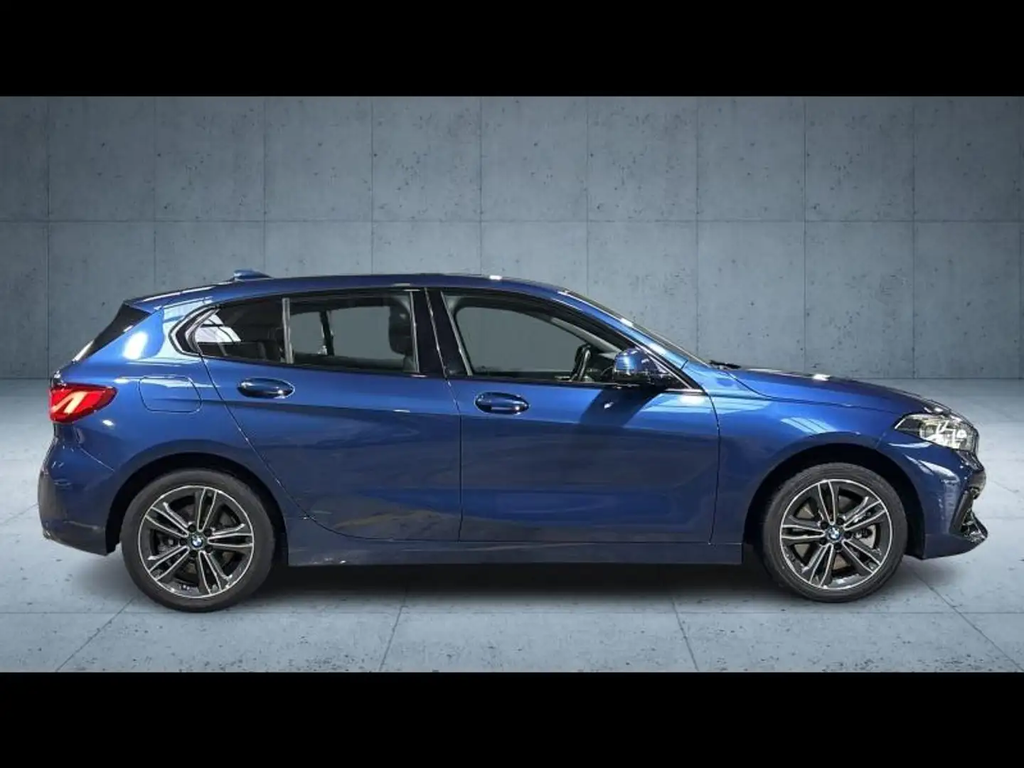 BMW 120 120iA 178ch Edition Sport DKG7 9cv Bleu - 2