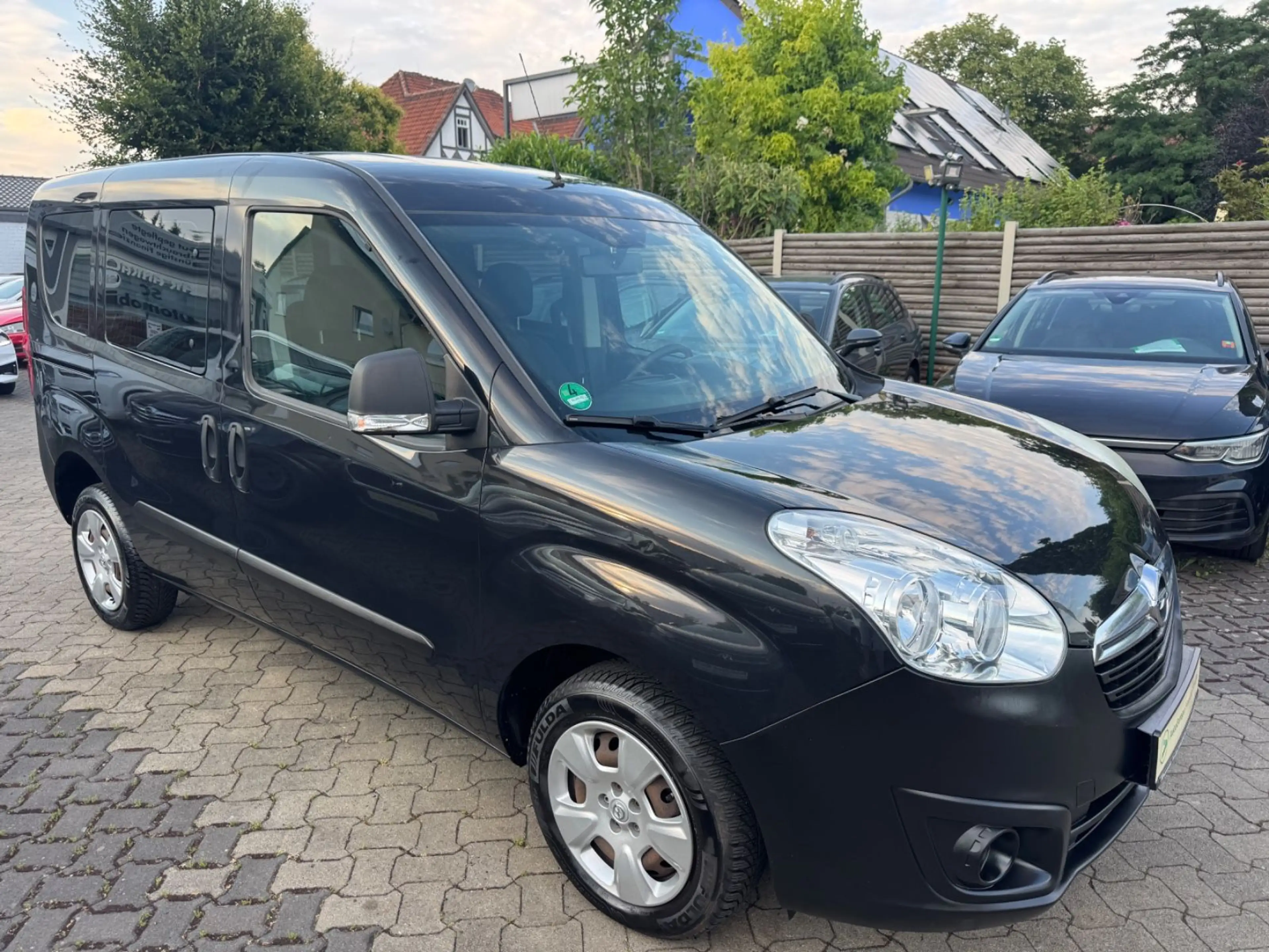 Opel Combo D Selection — photo 3