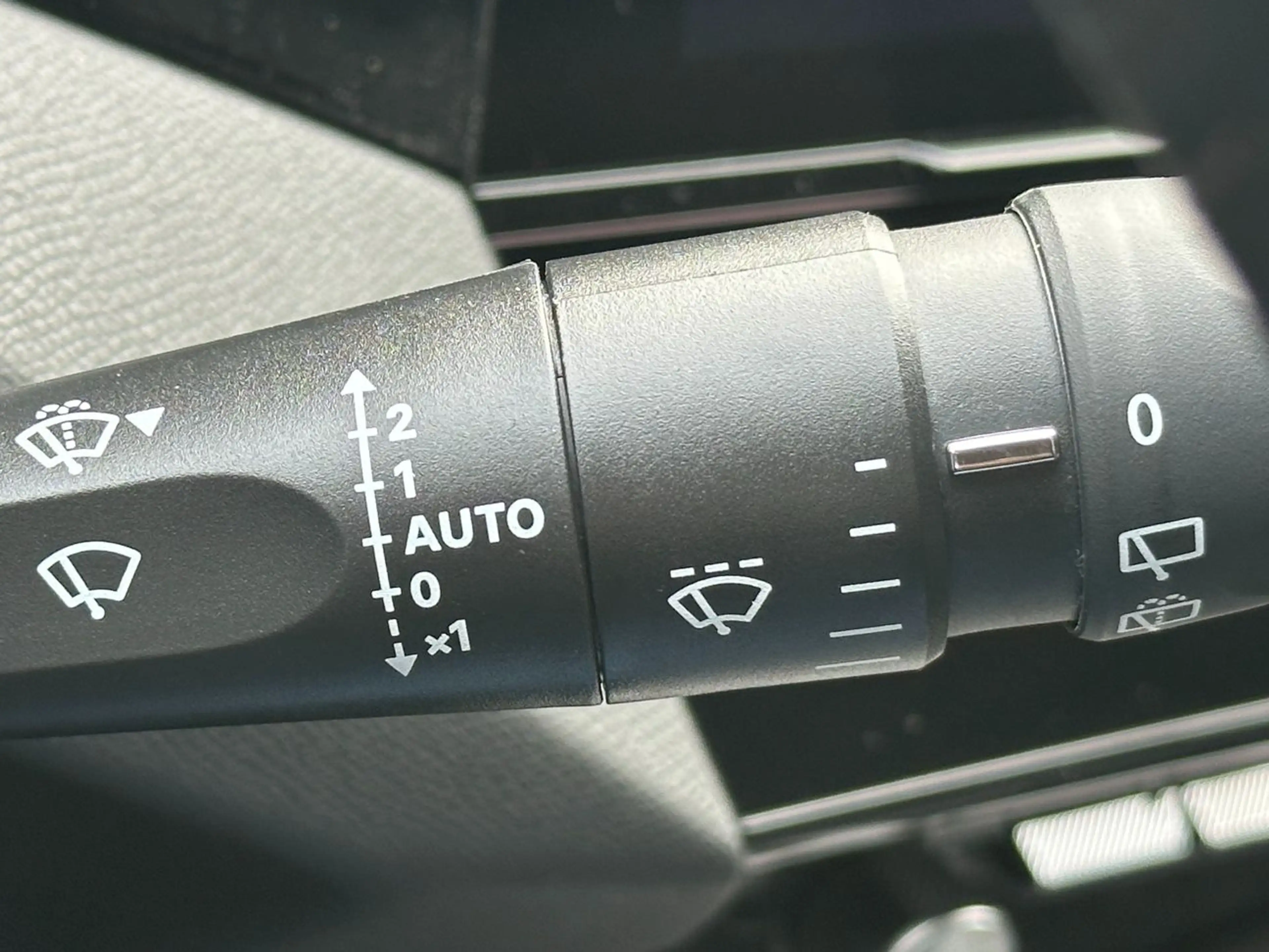 Peugeot 308 SW Allure 1.5 Diesel 131 PS Kam*LED*SHZ*LM-17 — photo 20