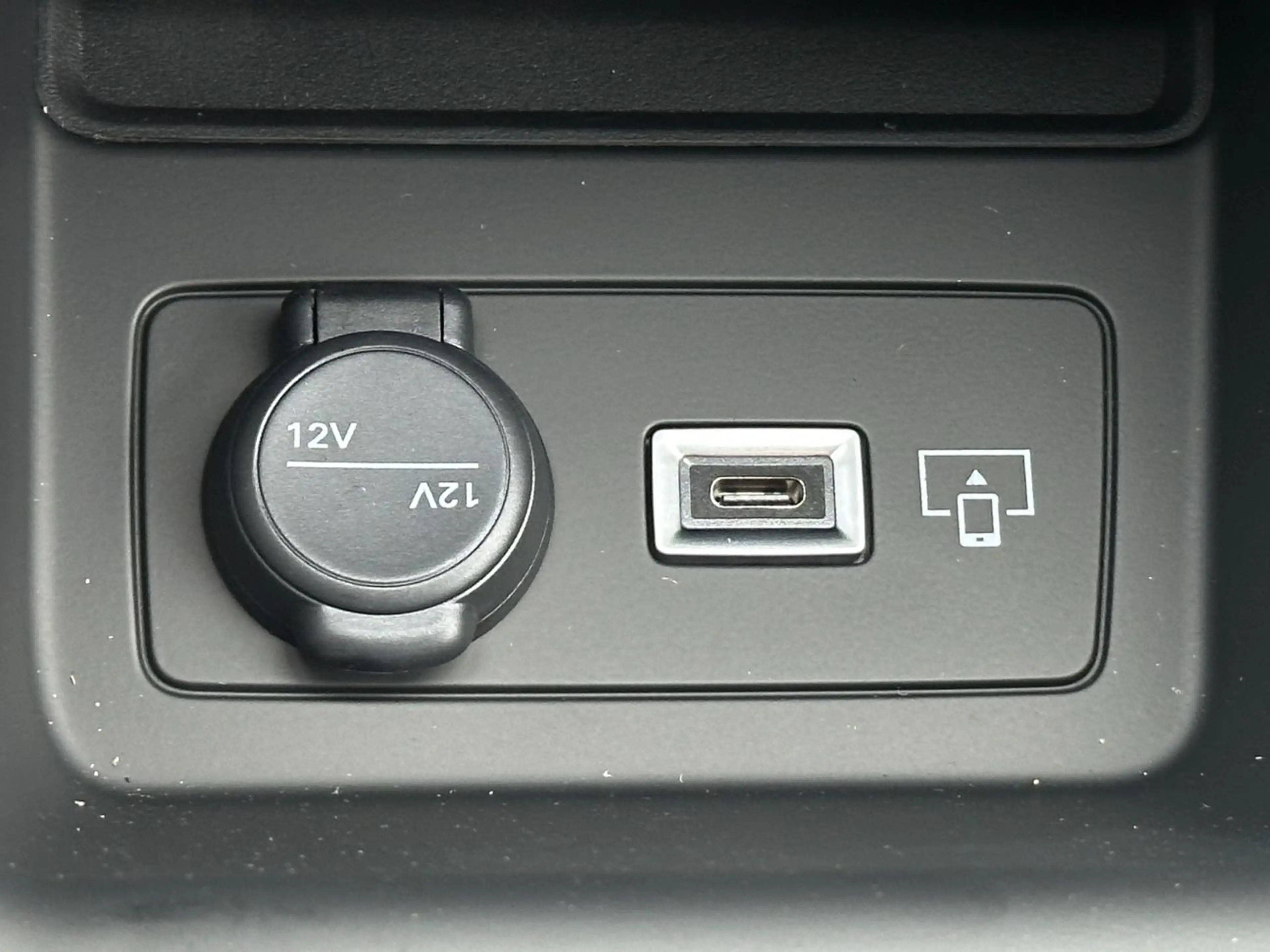Peugeot 308 SW Allure 1.5 Diesel 131 PS Kam*LED*SHZ*LM-17 — photo 29
