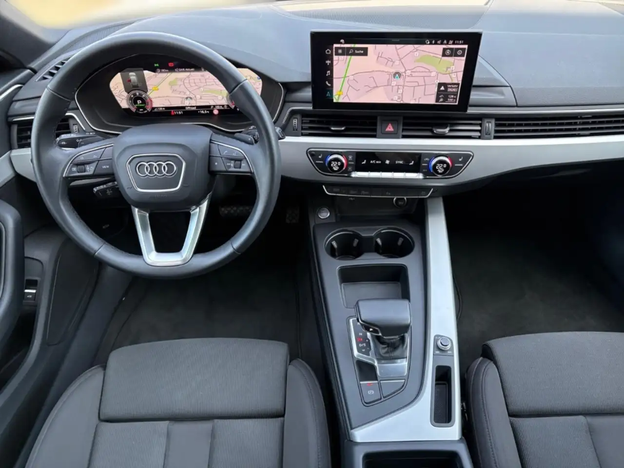 Audi A4 Avant 40 TDI S line+PANO!++GARANTIE!+WIE NEU! 11