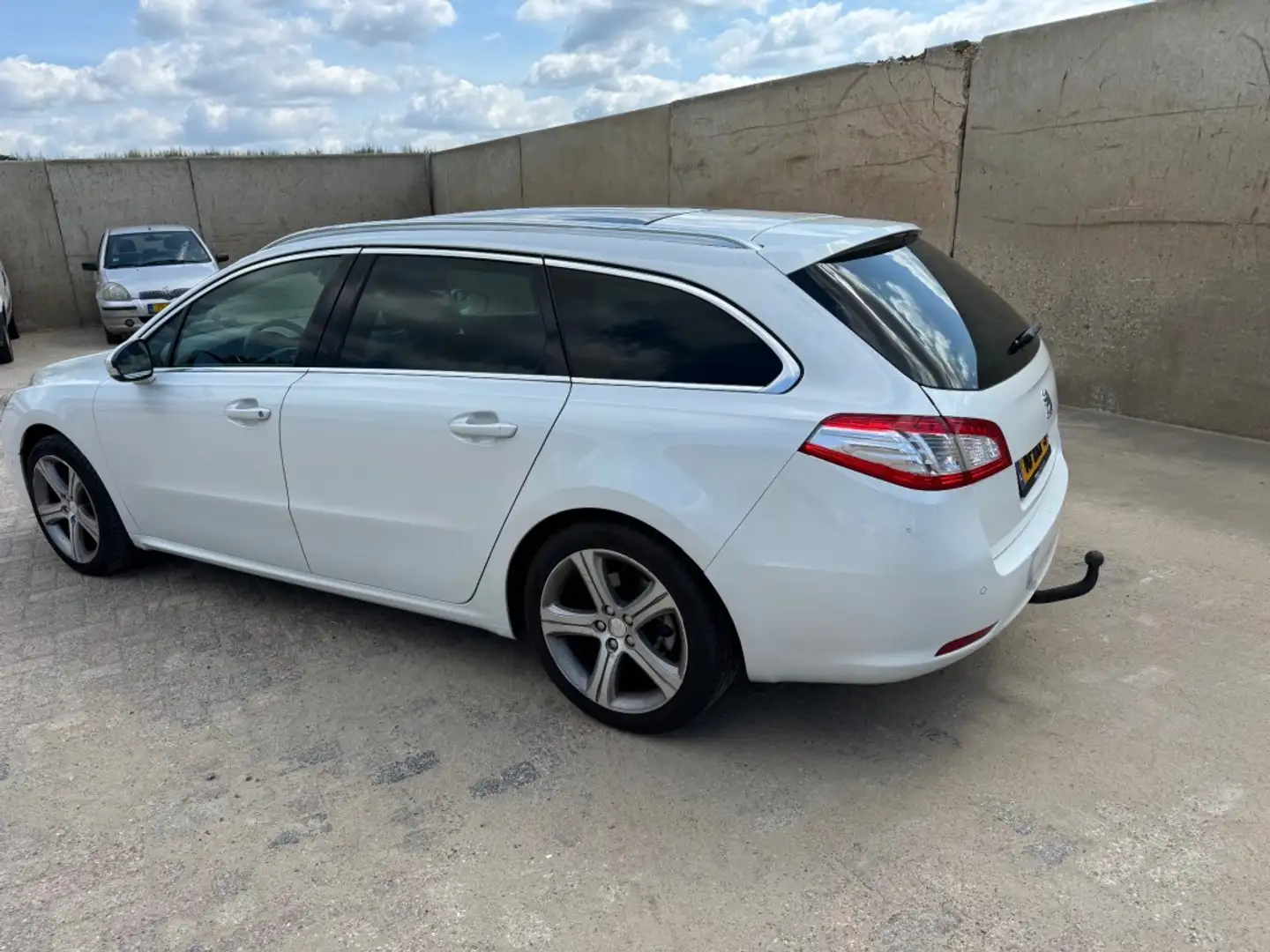 Peugeot 508 1.6 HDI automaat - export - AUTOMAAT SLIPT! White - 2