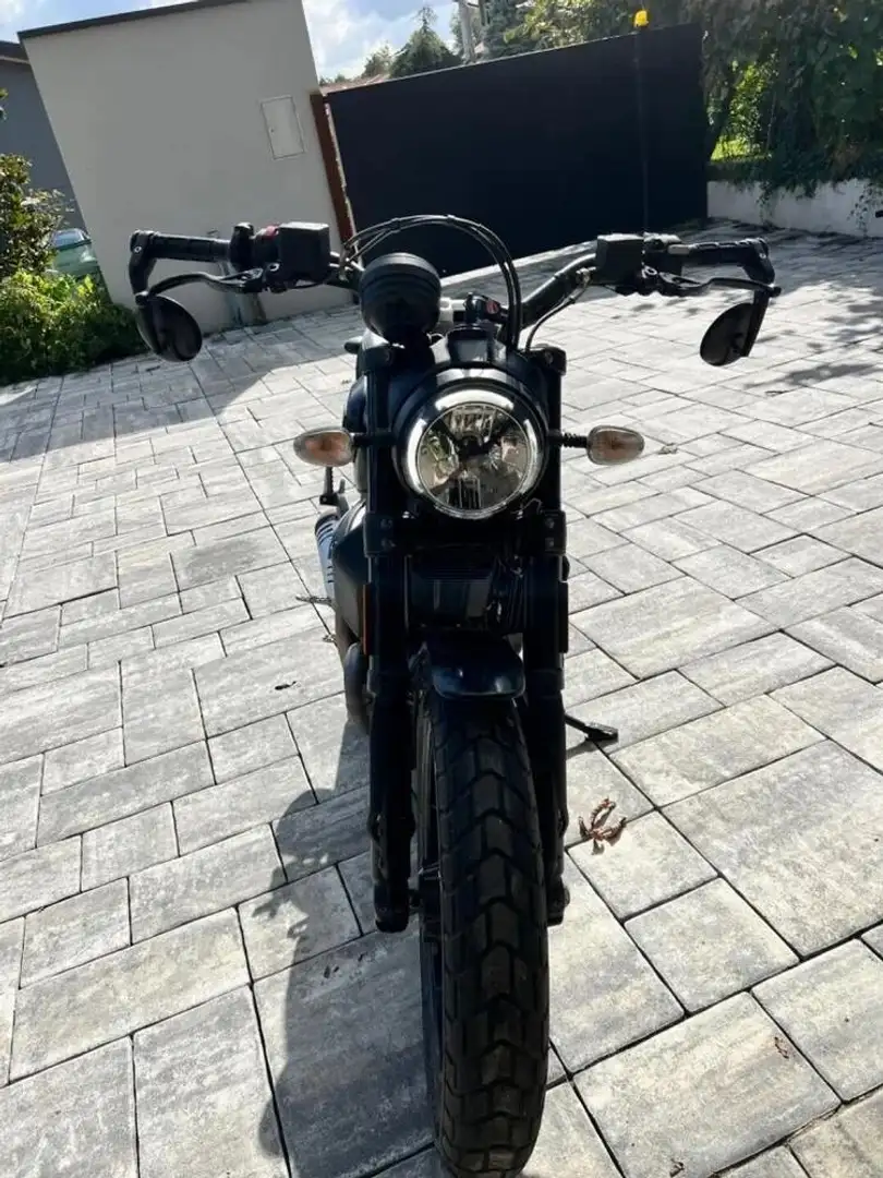 Ducati Scrambler Zwart - 1