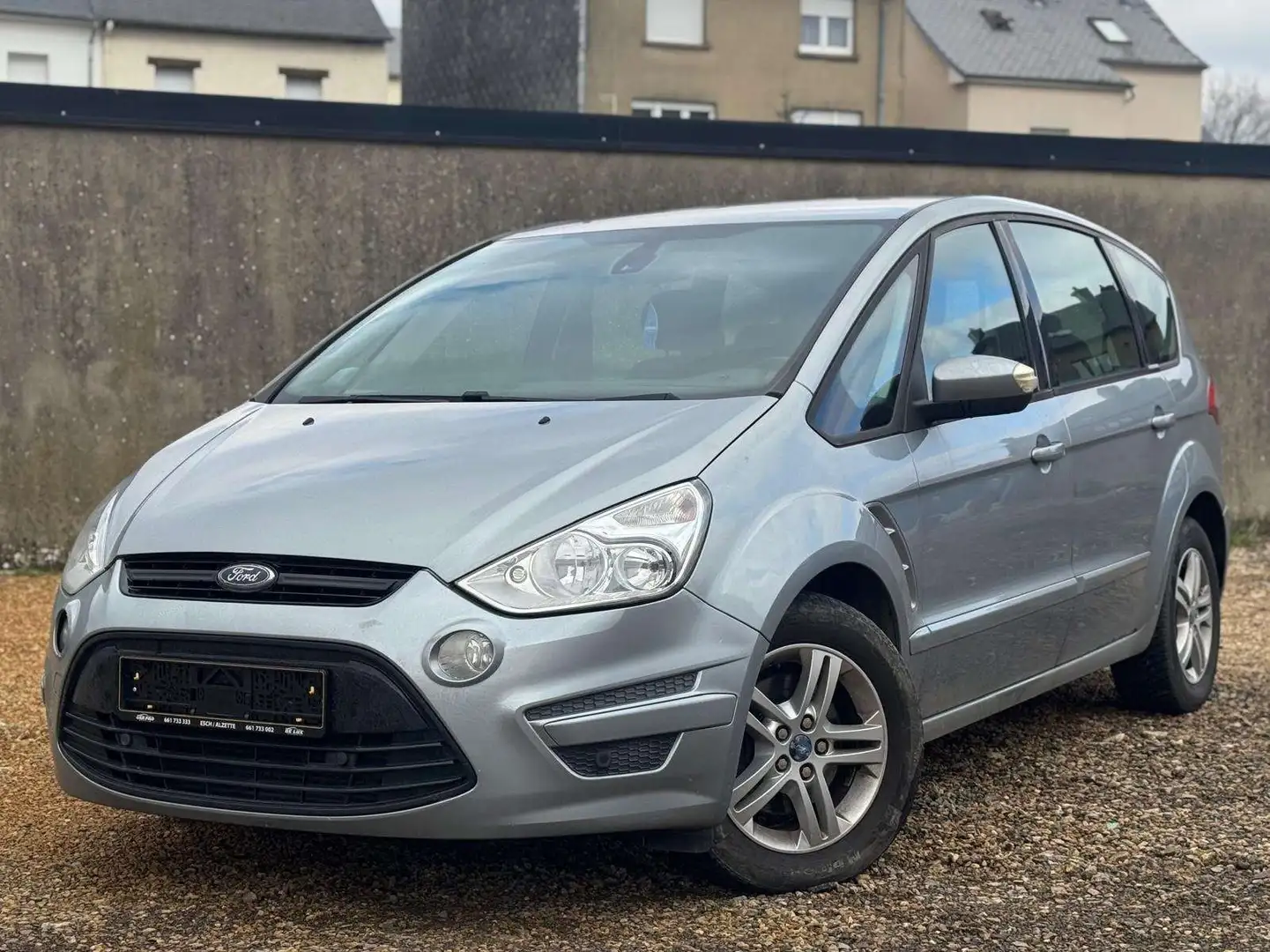 Ford S-Max 7-PLACE AUTOMATIQUE / ATTACHE REMORQUE / 2.0 TDI Gris - 1