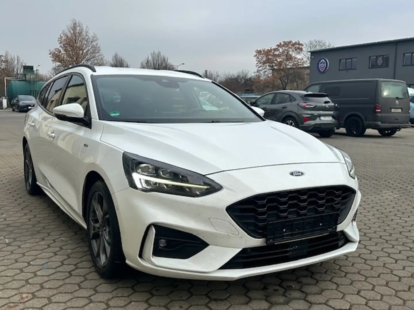 Ford Focus Turnier ST-Line LED, HÄNDLERPREIS, White - 1