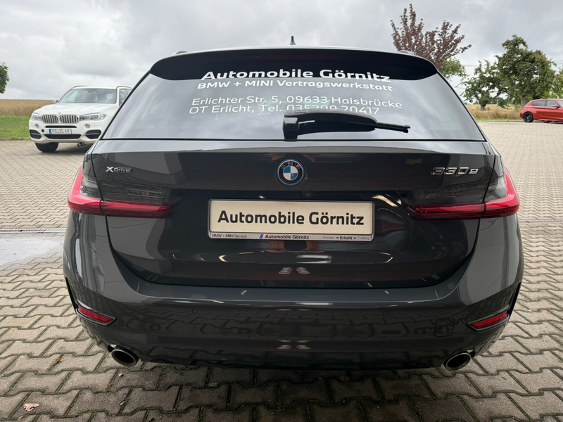 BMW 330 e xDrive Touring LASER/HEAD/DAB/SPORTSITZ/PANO/AHK — photo 7
