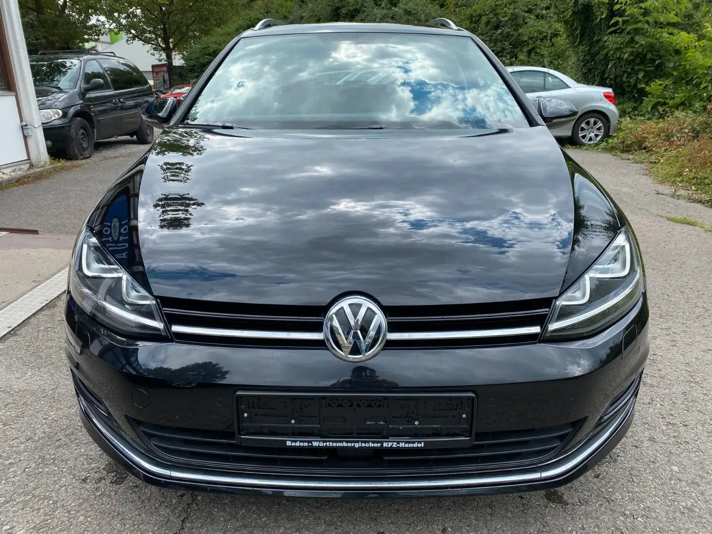 Volkswagen Golf VII Variant Highline BMT Zwart - 2