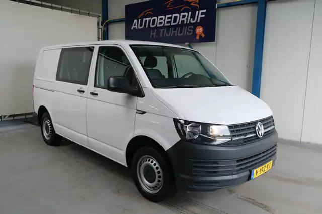 Volkswagen Transporter 2.0 TDI L1H1 DC - Airco, Cruise, Trekhaak.
