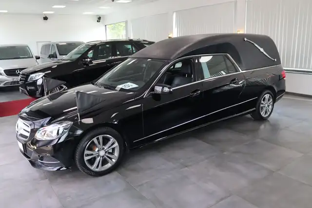 Mercedes-Benz E 200 d Bestattungswagen / Leichenwagen