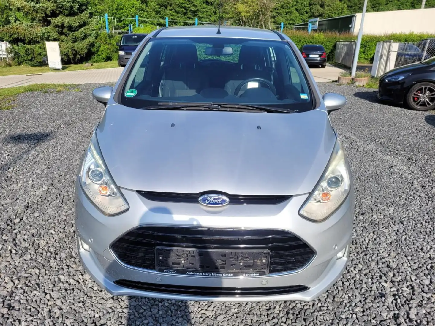 Ford B-Max Titanium Silber - 2