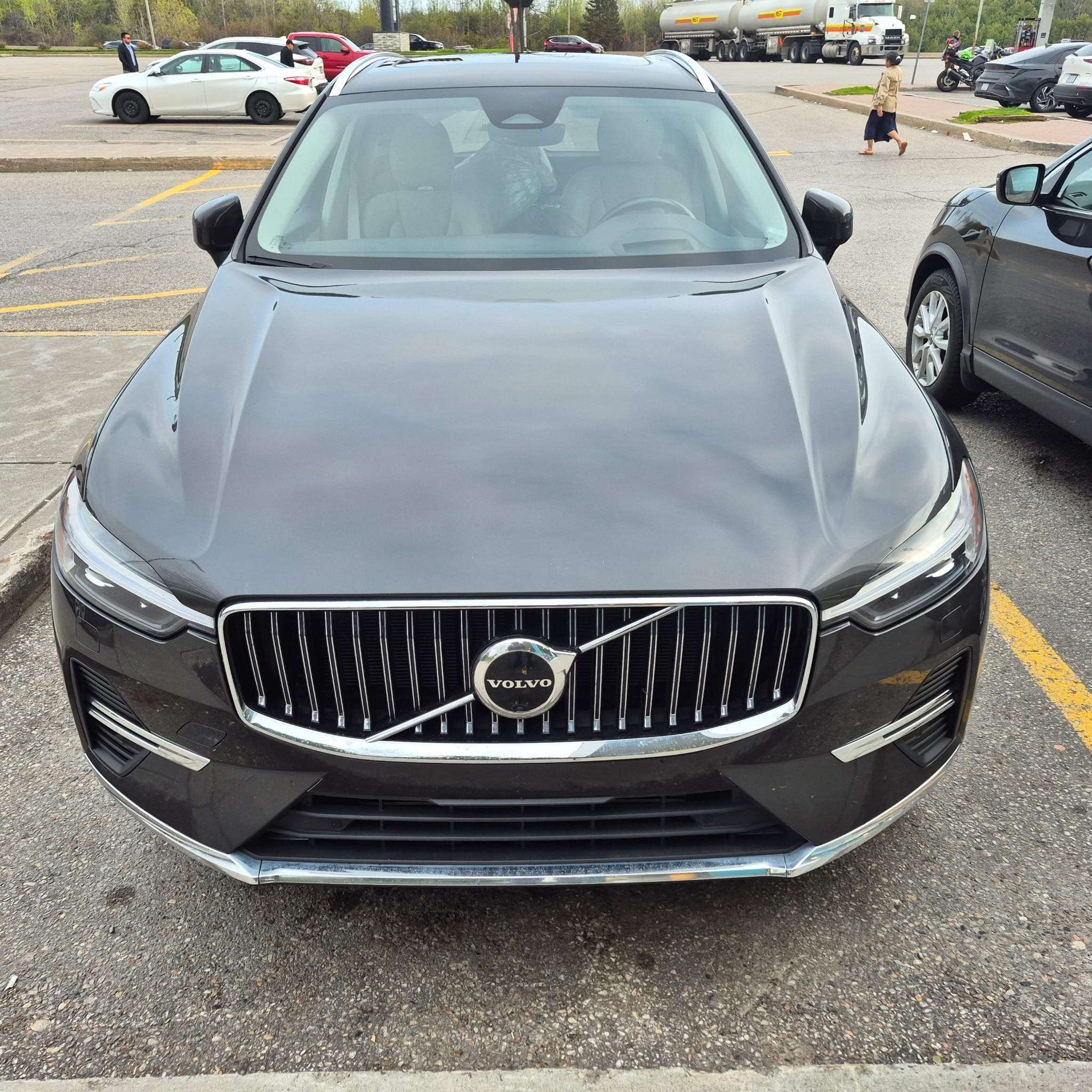 2022 Volvo XC60 Inscription Expression thumb 7