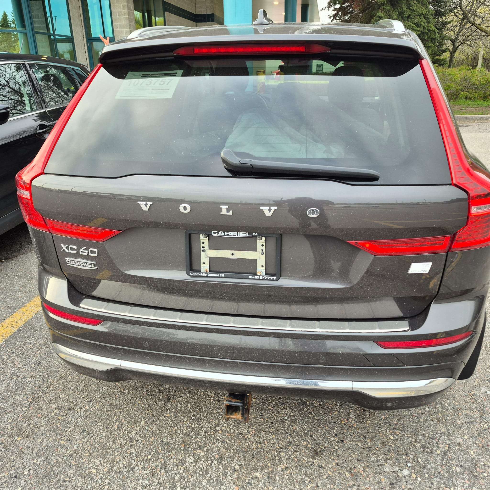 2022 Volvo XC60 Inscription Expression alt 3