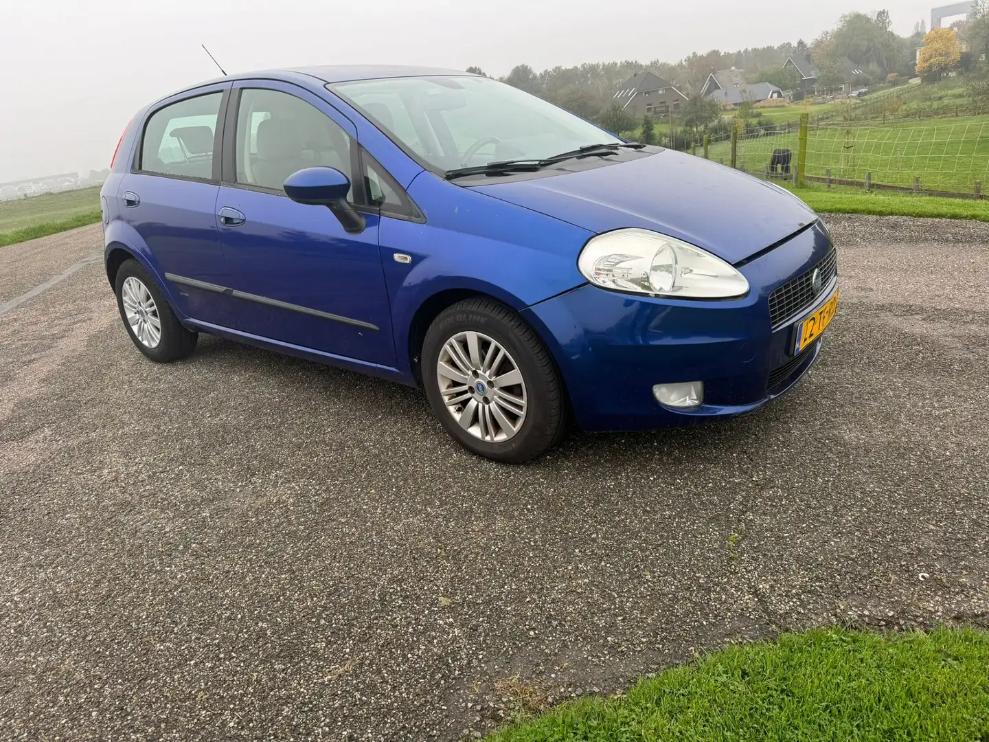 Fiat Punto 1.4 16V Sporting - 2