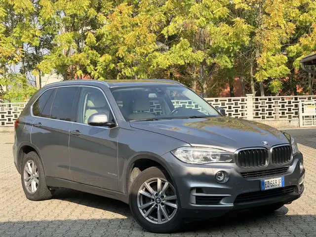 BMW X5 xdrive25d Experience 218cv auto