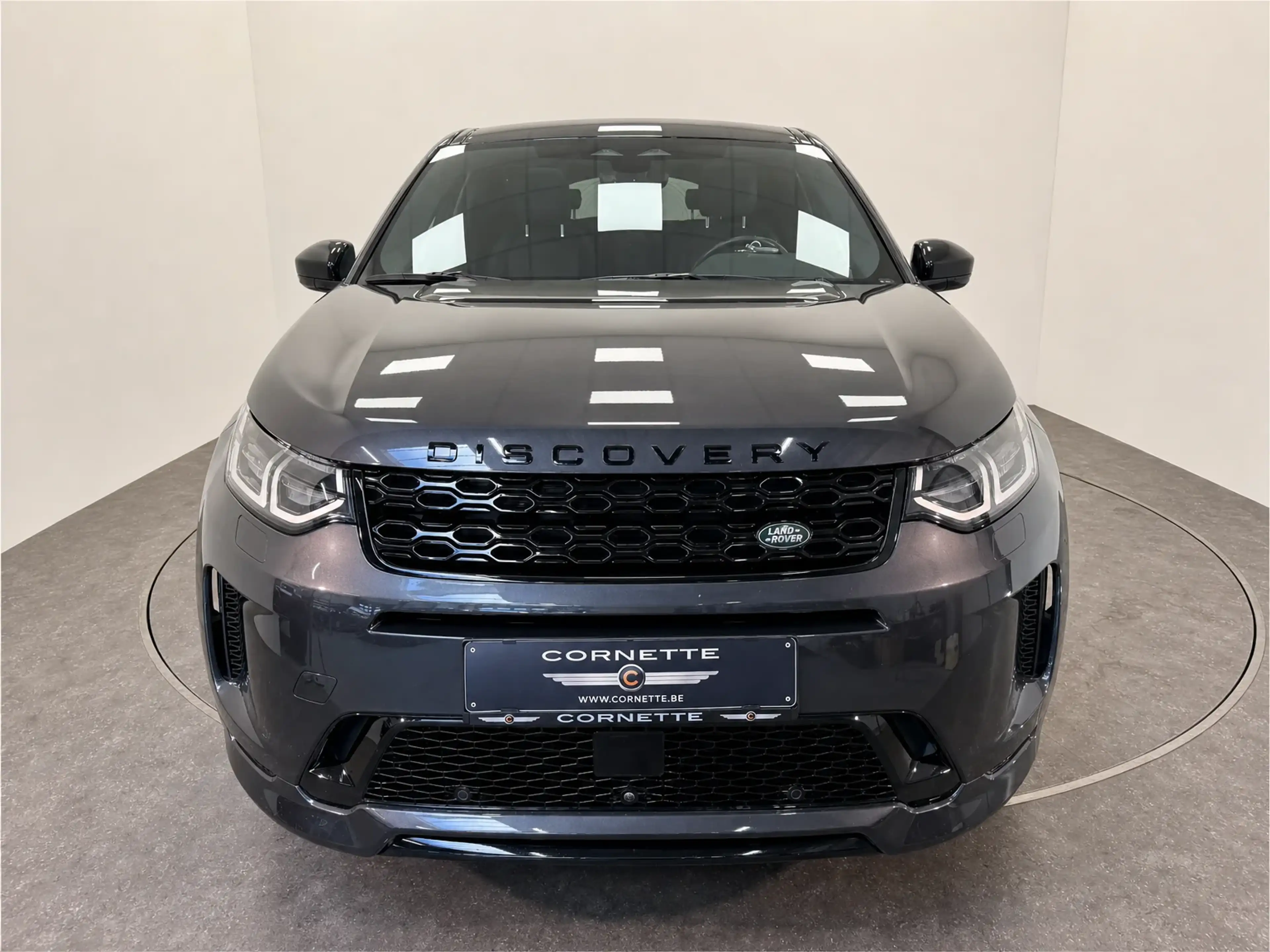 Land Rover Discovery Sport 2.0 — photo 3