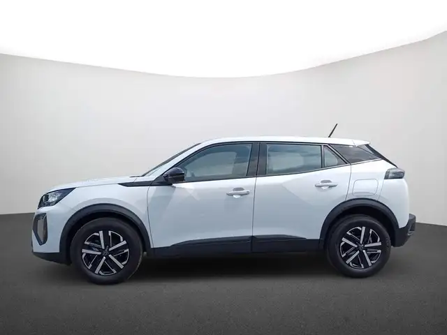 Peugeot 2008 view 4