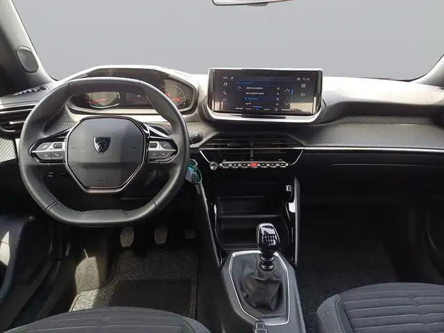 Peugeot 2008 view 10