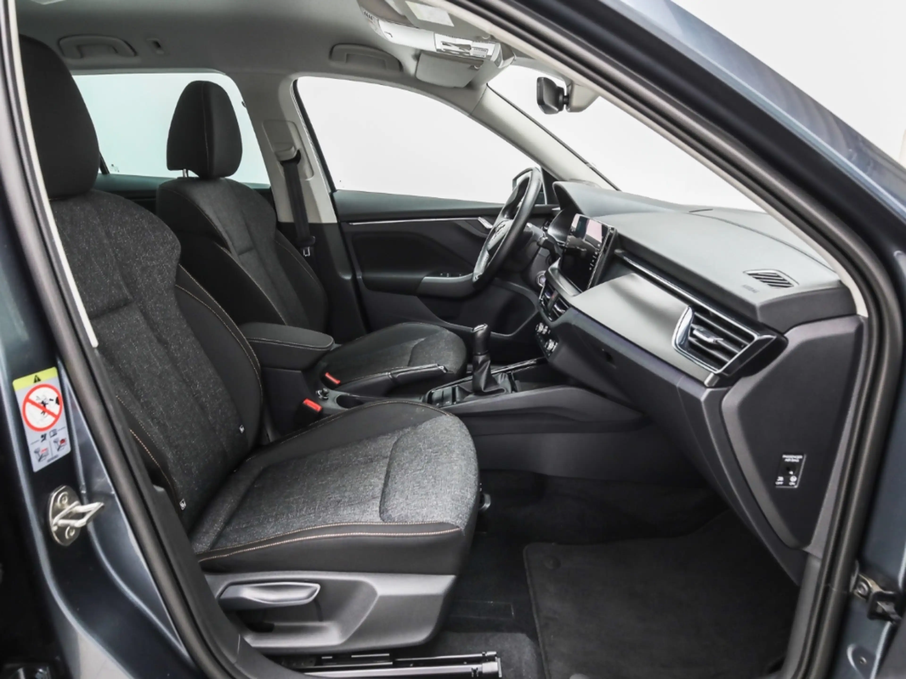 Skoda Kamiq 1.0 TSI Clever AHK Navi Kamera — photo 13