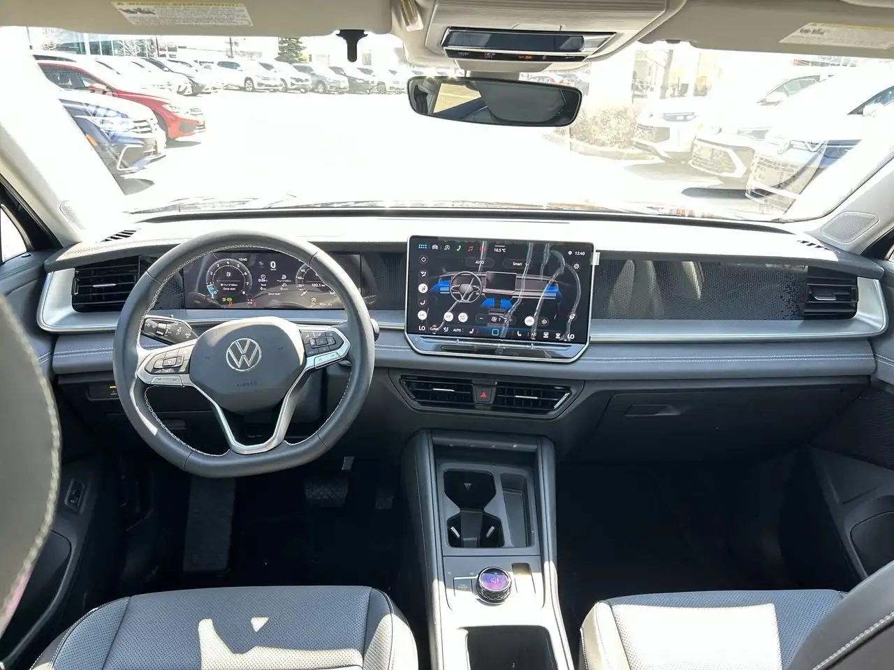 Volkswagen Tiguan снимка Volkswagen Tiguan
