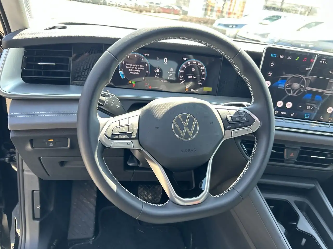 Volkswagen Tiguan снимка Volkswagen Tiguan