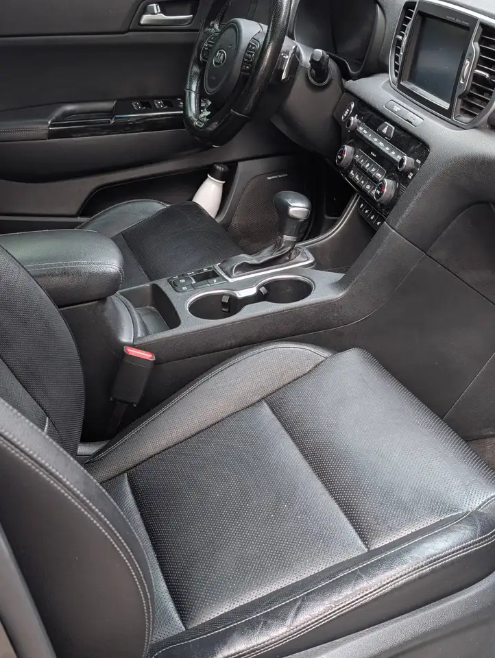 Kia Sportage снимка Kia Sportage