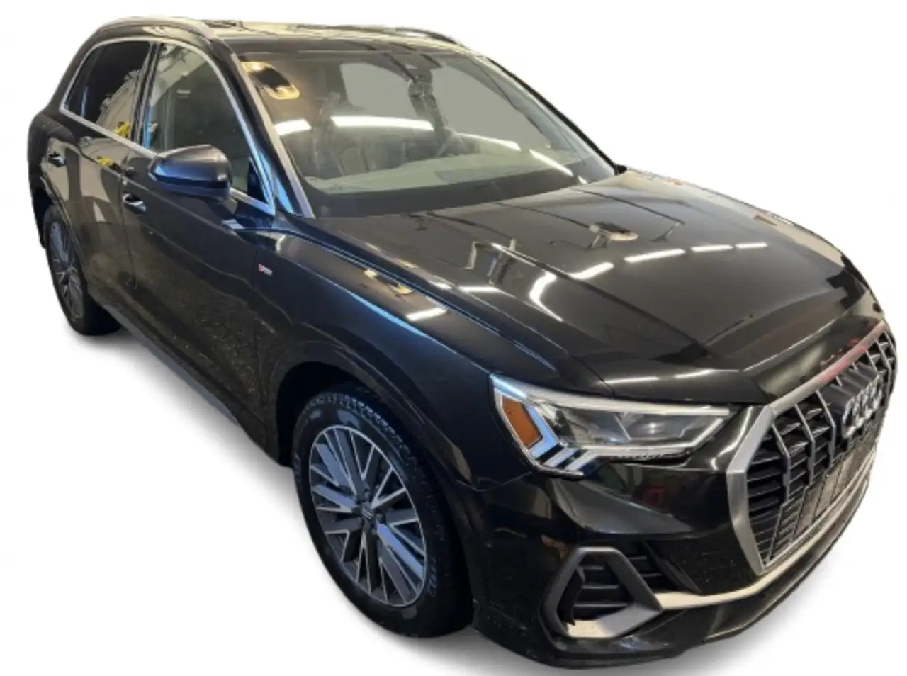 Audi Q3 снимка Audi Q3