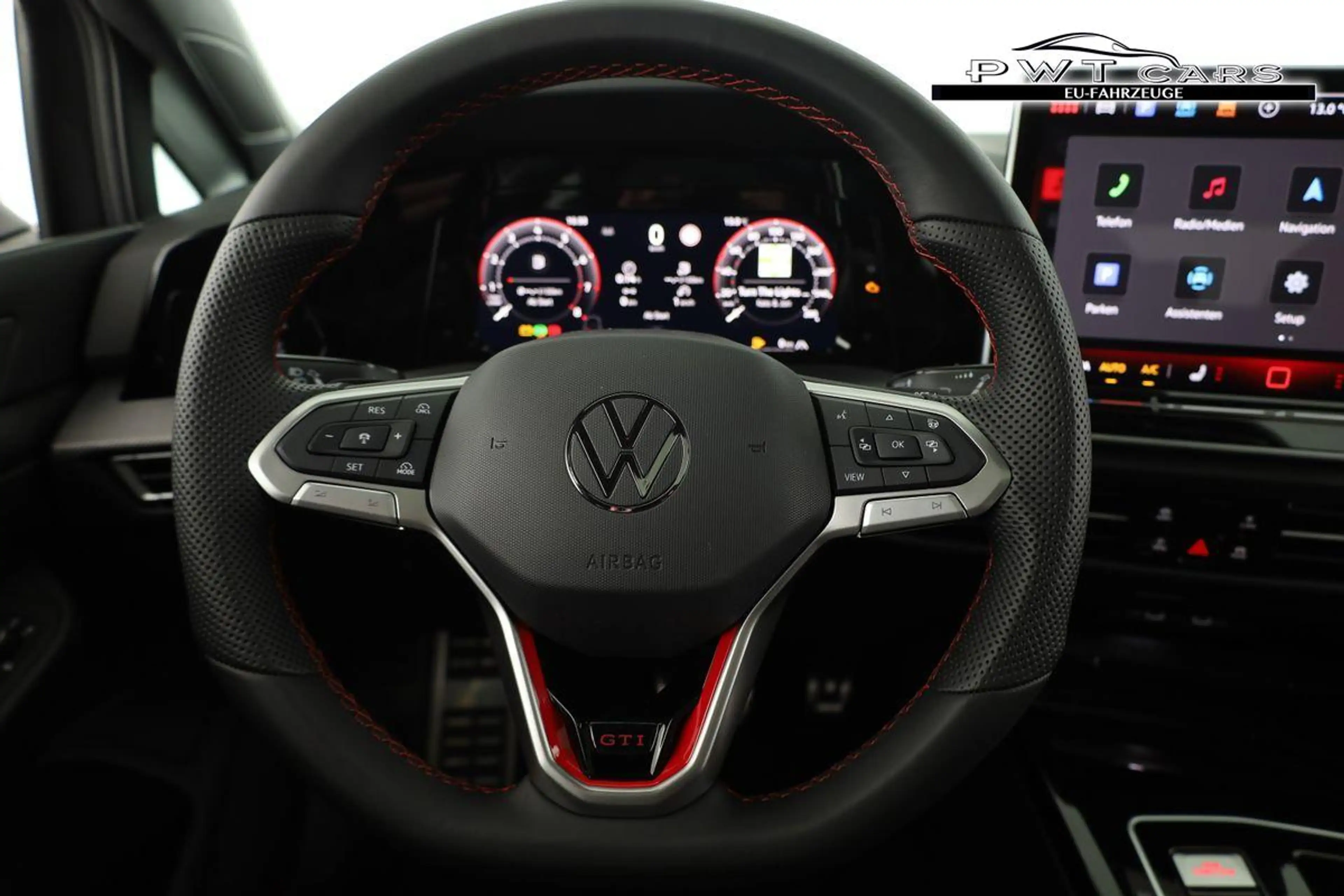 Volkswagen Golf 2.0 TSI 195 kW GTI VIII DSG, Navi, Side, Matrix... — photo 5