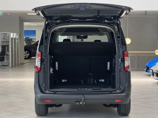 Ford Tourneo Courier view 10