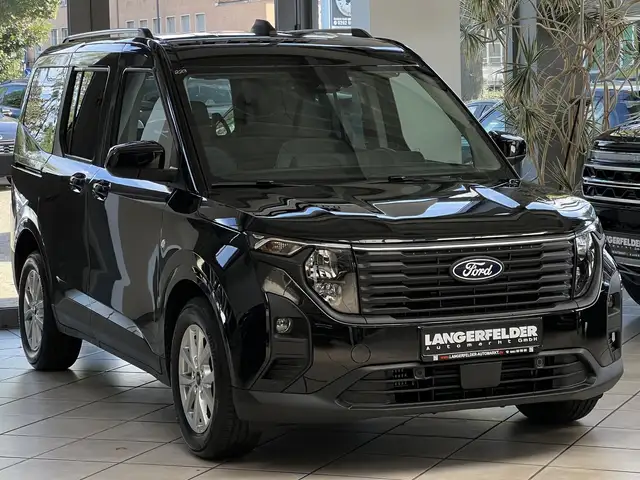 2026 Ford Tourneo Courier in Black for sale