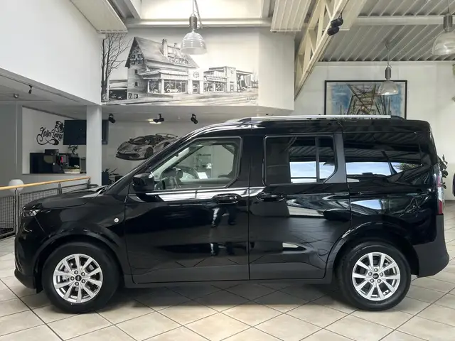 Ford Tourneo Courier view 6