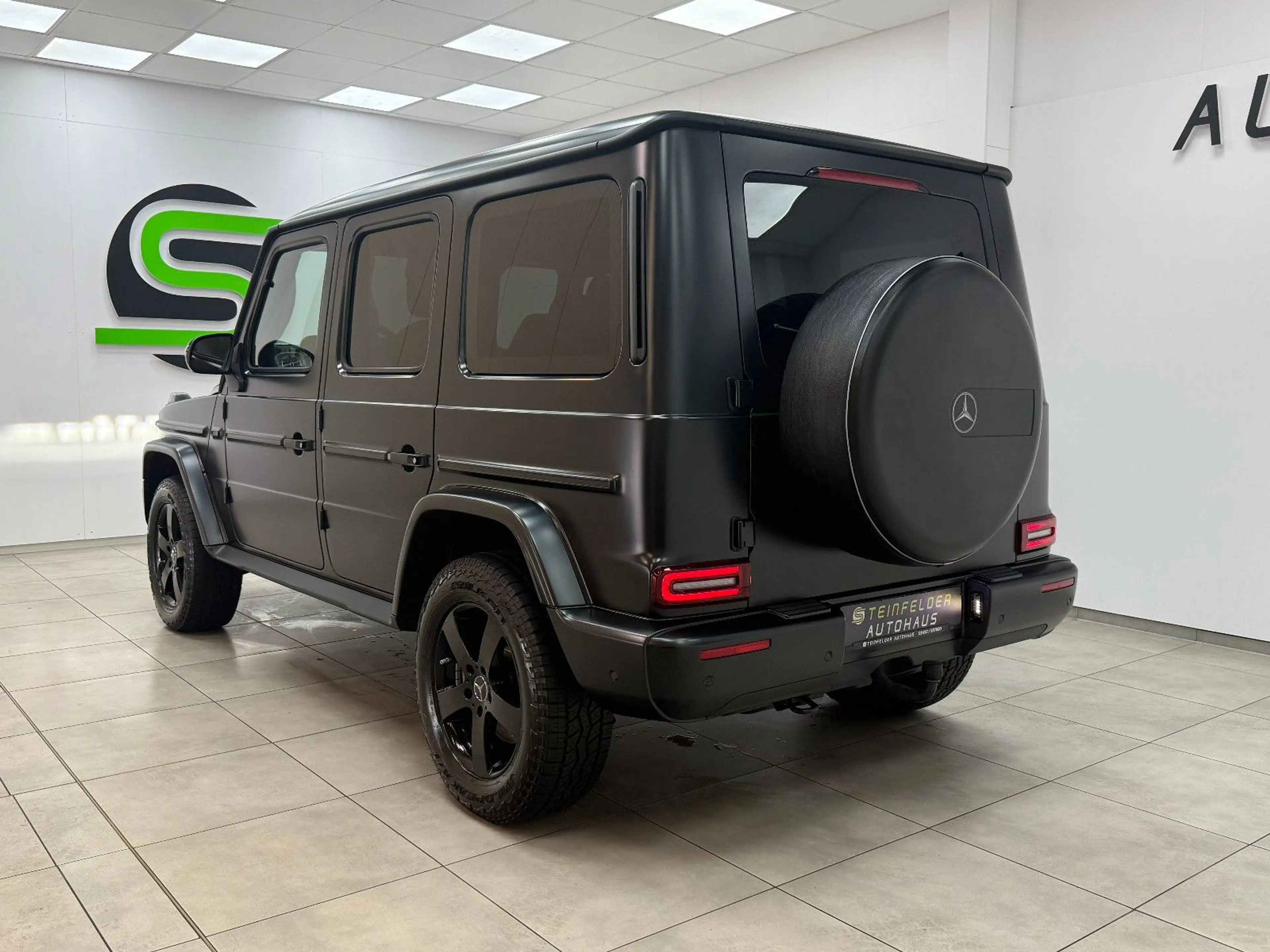 Mercedes-Benz G 400 d G MANUFAKTUR/NIGHT PAKET/SITZLÜFTUNG/360 — photo 5