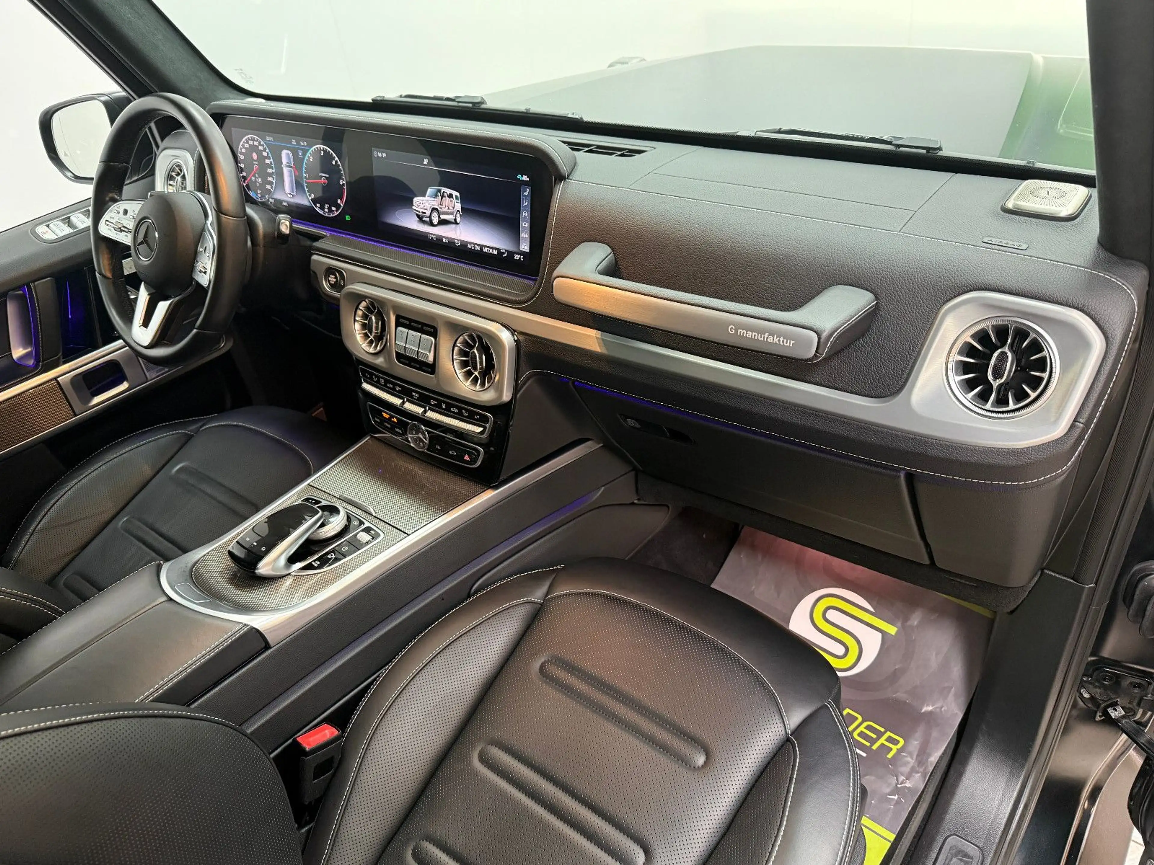 Mercedes-Benz G 400 d G MANUFAKTUR/NIGHT PAKET/SITZLÜFTUNG/360 — photo 10