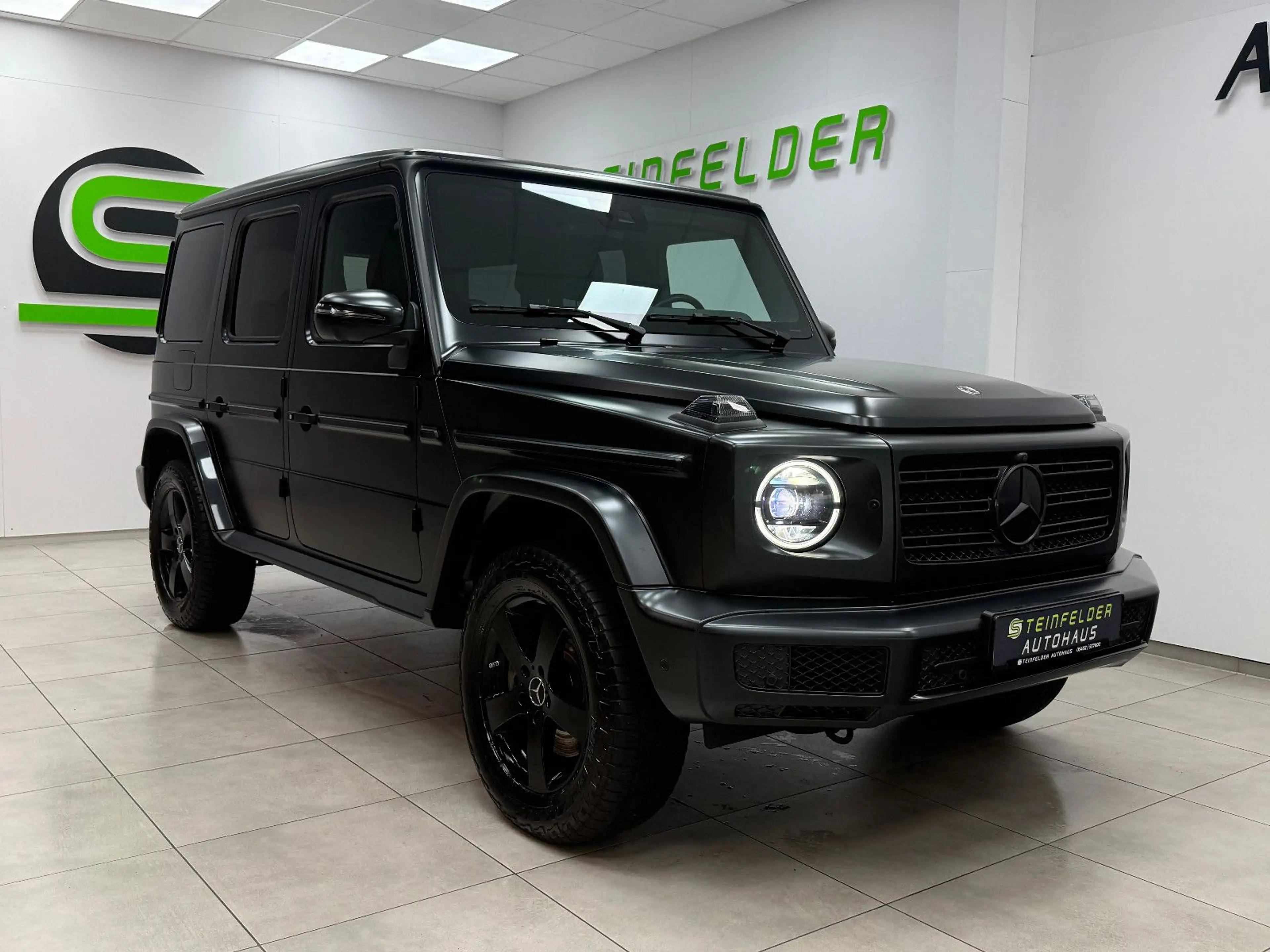 Mercedes-Benz G 400 d G MANUFAKTUR/NIGHT PAKET/SITZLÜFTUNG/360