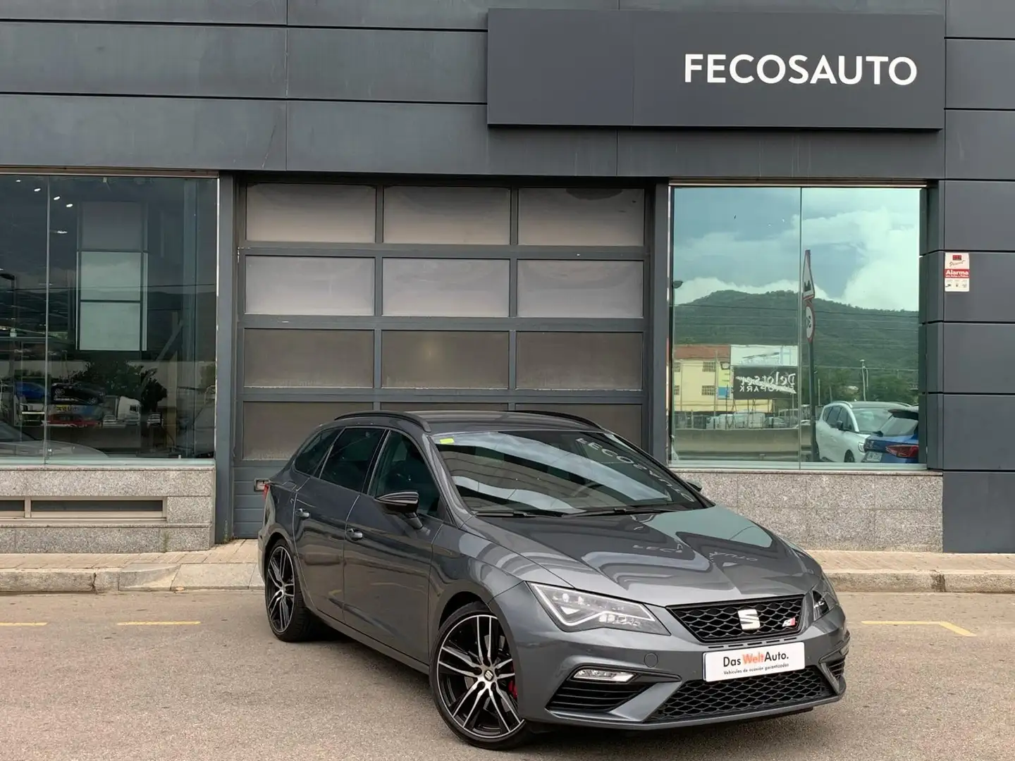 SEAT Leon ST 2.0 TSI S&S Cupra DSG7 290 Gri - 1