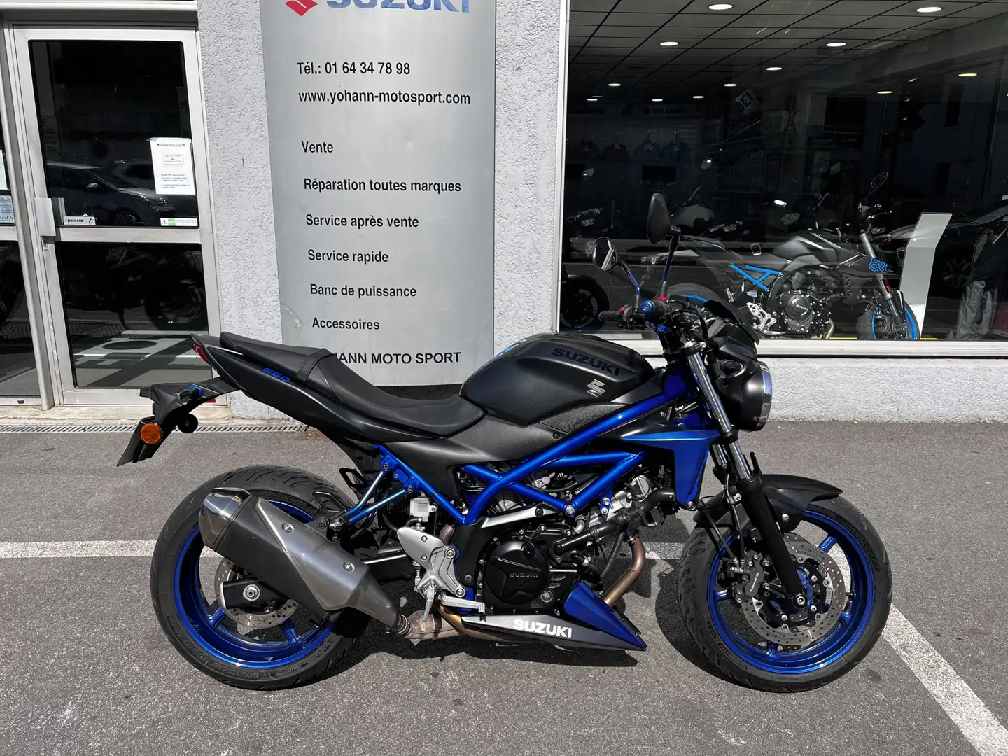 Suzuki SV 650 Noir - 1