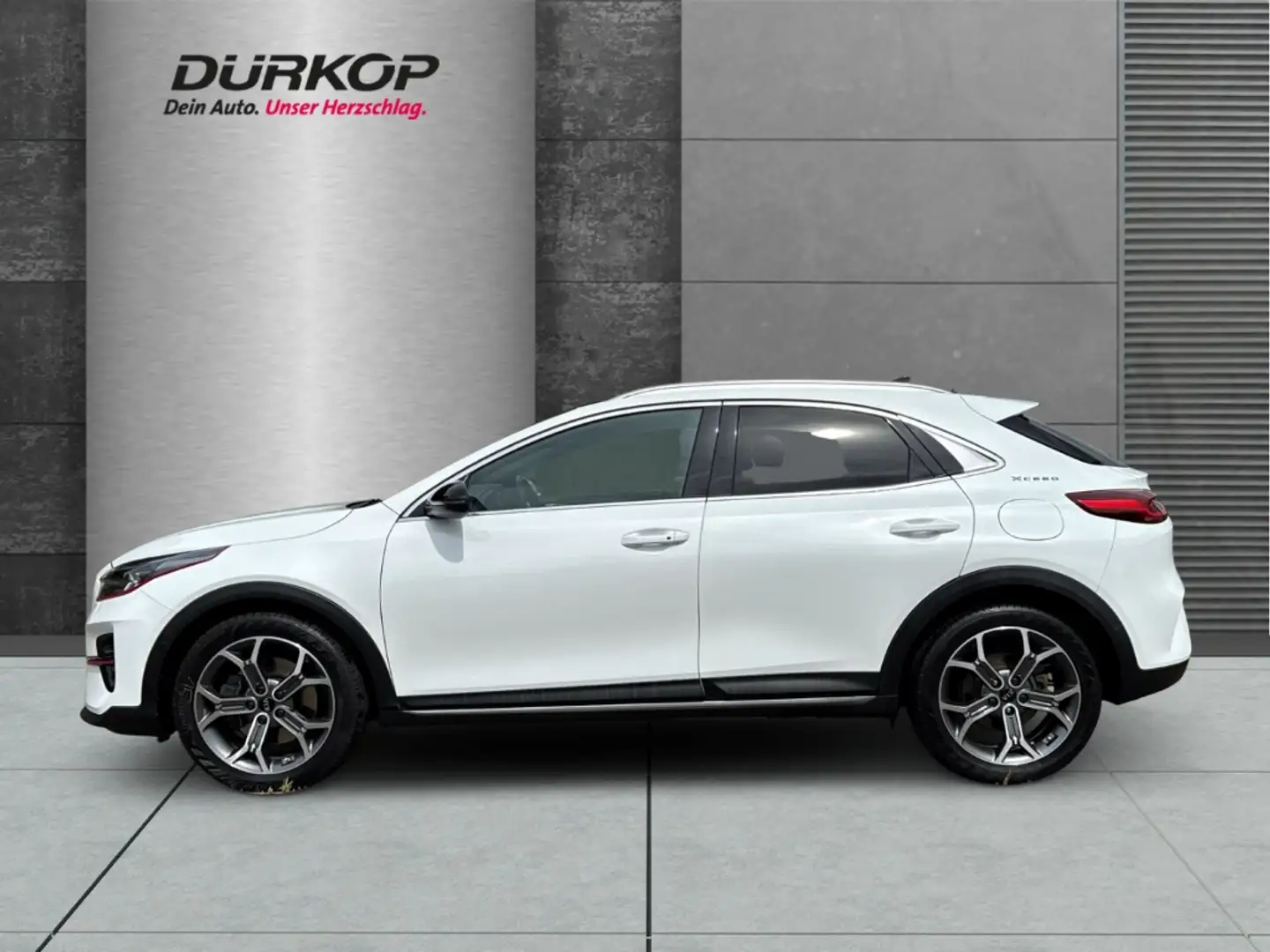 Kia XCeed Launch Edition DCT7 El. Panodach Navi Digitales Co Wit - 2