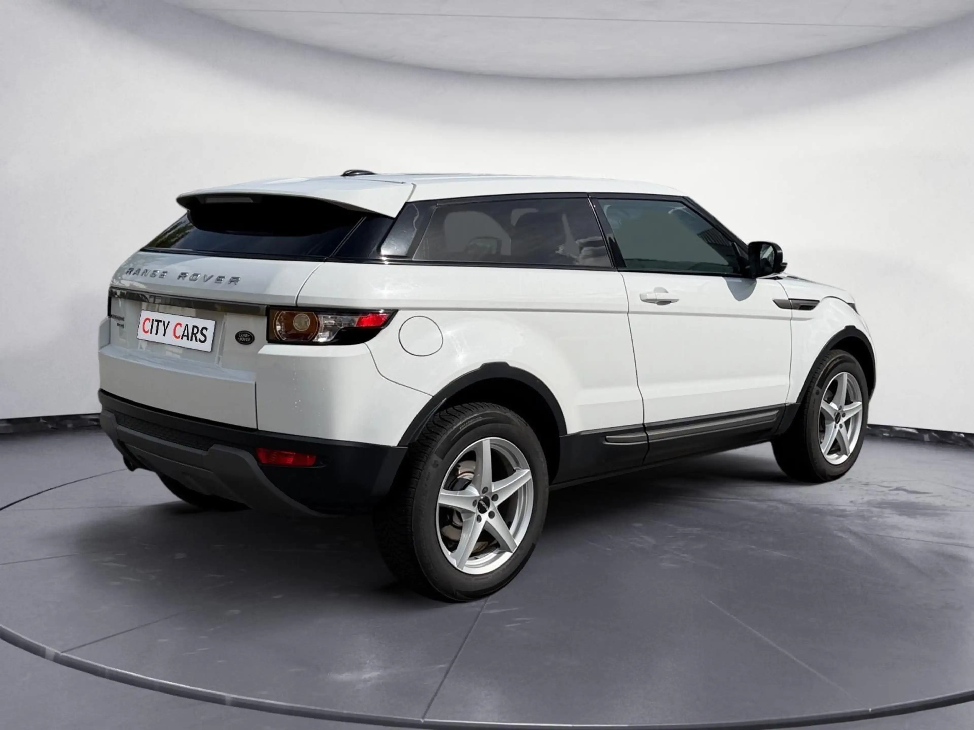 Land Rover Range Rover Evoque Pure — photo 4